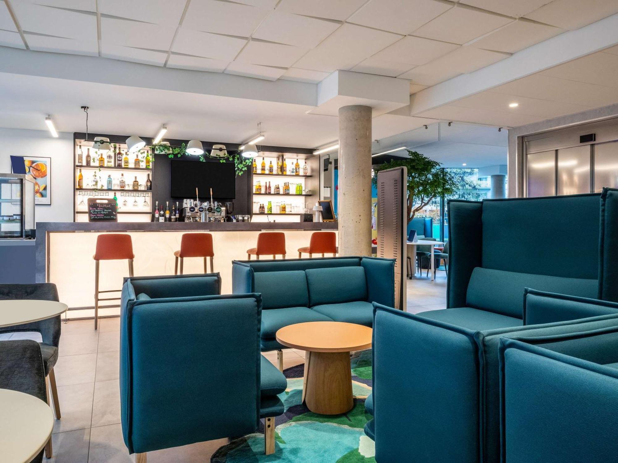 Ibis Styles Bezons Paris La Defense Hotel Exterior photo
