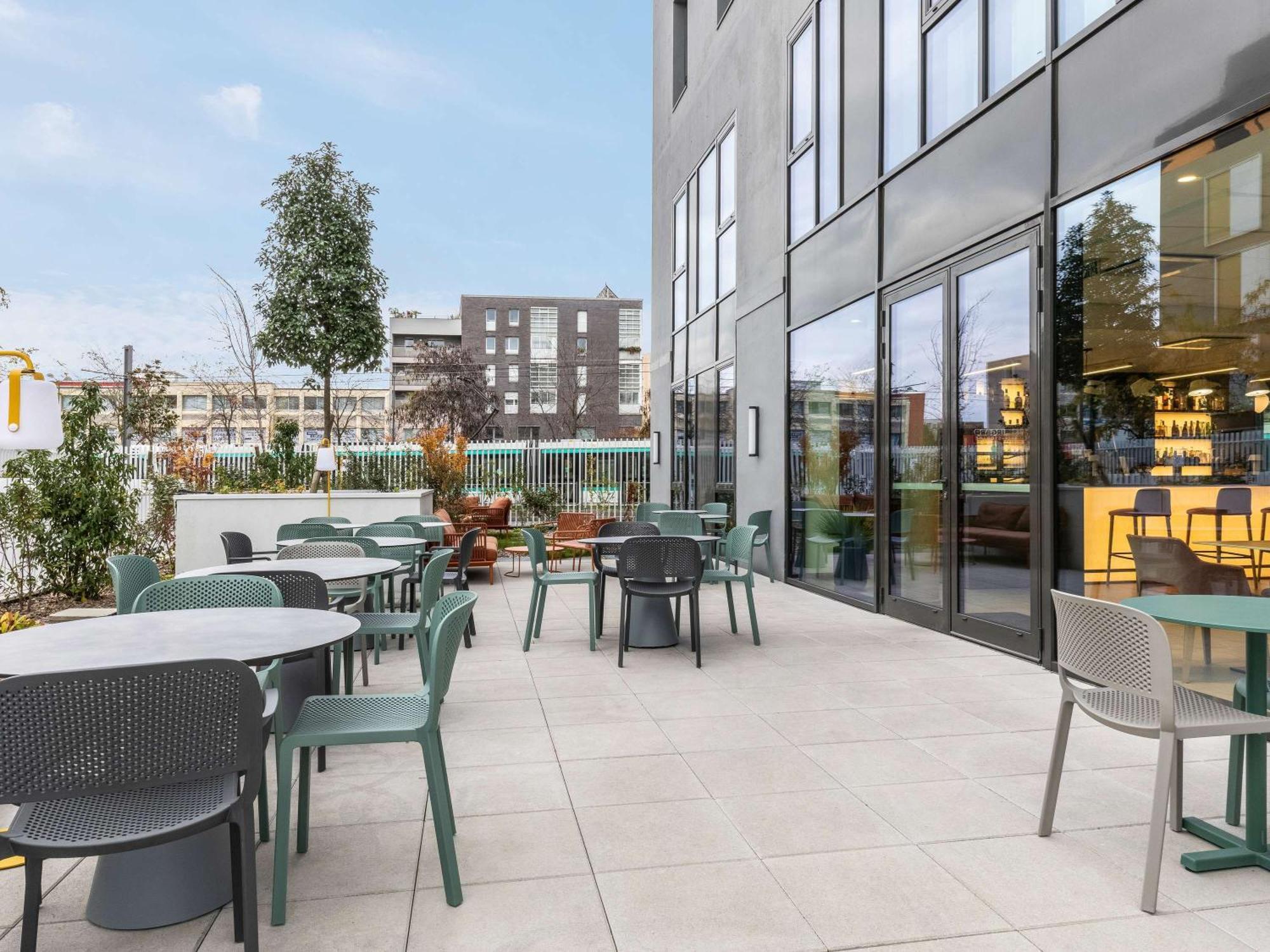 Ibis Styles Bezons Paris La Defense Hotel Exterior photo
