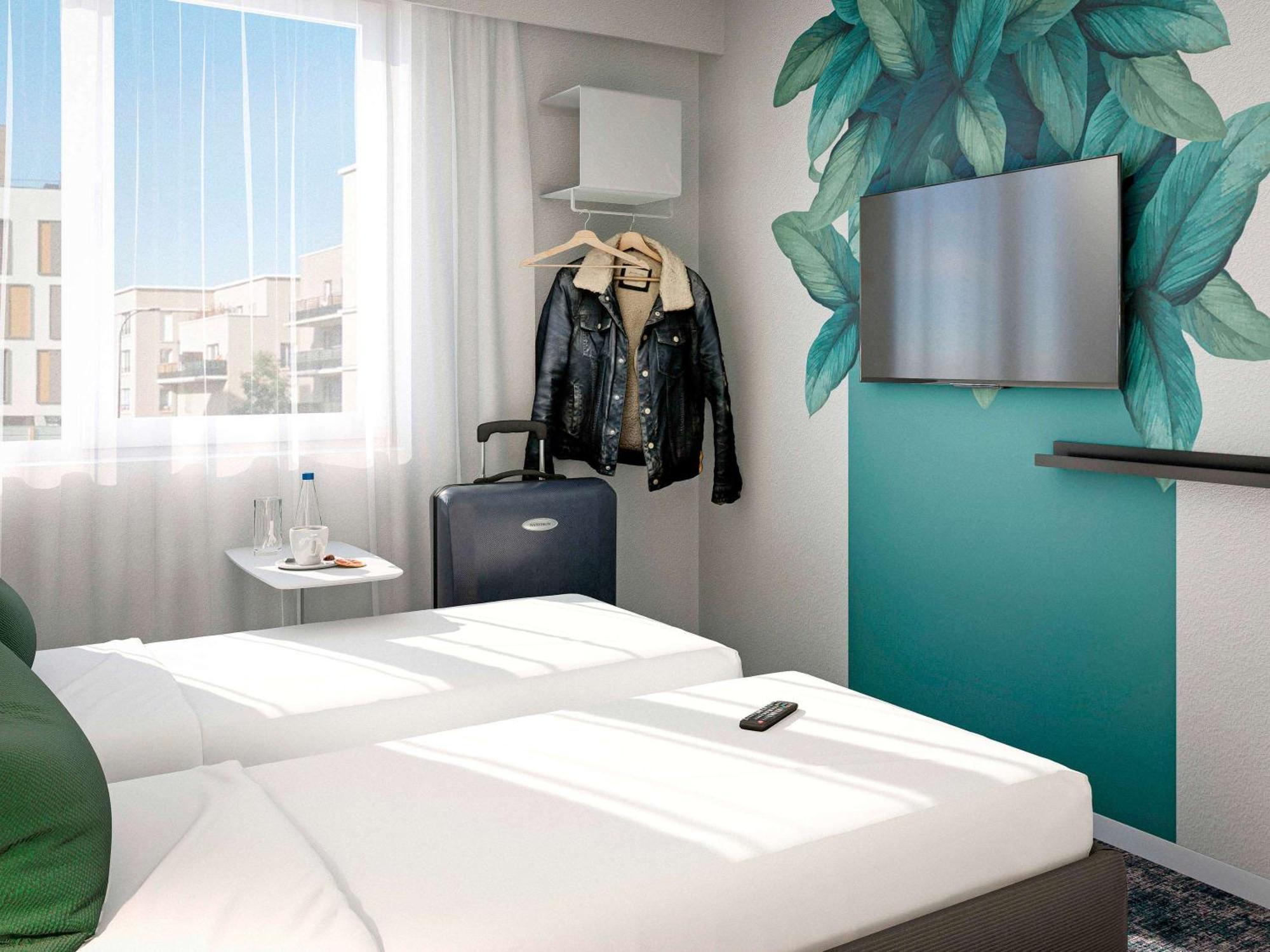 Ibis Styles Bezons Paris La Defense Hotel Exterior photo